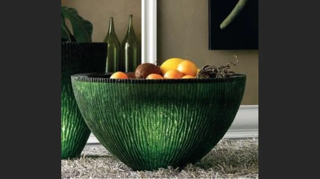 Vaso verde in resina con luce interna di Stones