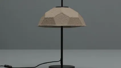Lampada da tavolo in cartone riciclato Egg di Stones