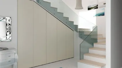 Armadio con ante battenti su misura per sottoscala in laminato e laccato AM10 Moretti Compact