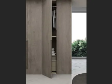 Armadio in legno di rovere con ante battenti Island di Fratelli Mirandola