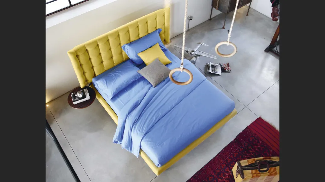 Letto matrimoniale con testiera capitonnè Hug 05 High di Noctis