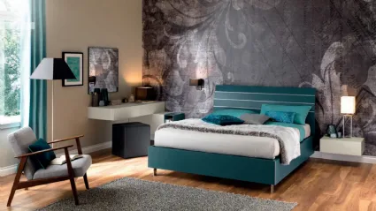 Letto in laccato Pavone con testiera a doghe NC114 di Moretti Compact