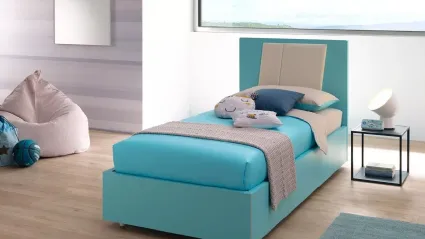 Letto con testiera SC115 in laccato Cielo con testiera Plane Ray con inserto in ecopelle di Moretti Compact