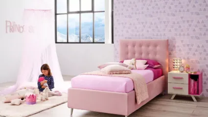 Letto singolo in velluto color rosa con imbottitura in capitonnè SC201 di Moretti Compact