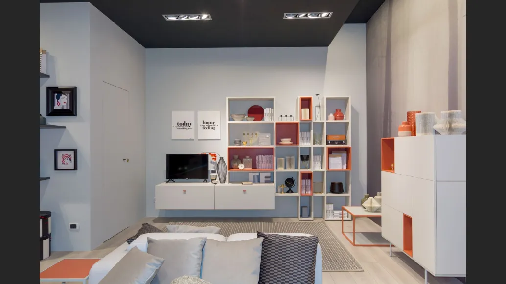 Libreria componibile in melaminico e laccato MC044 di Moretti Compact