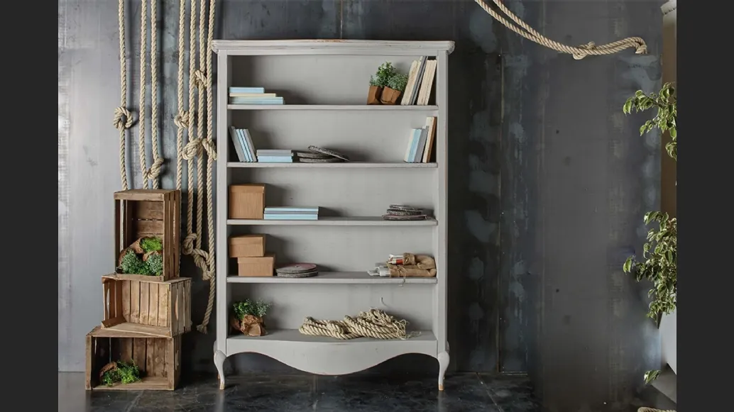 Libreria a muro Shabby Chic in legno di Fratelli Mirandola