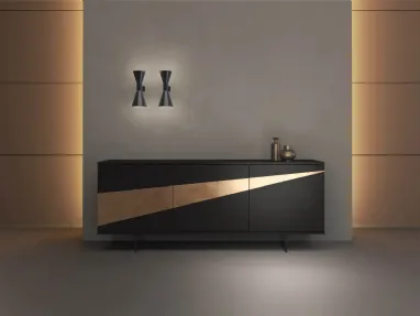 Madia Ikona Oak in legno laccato opaco con inserto in foglia bronzo di Fratelli Mirandola