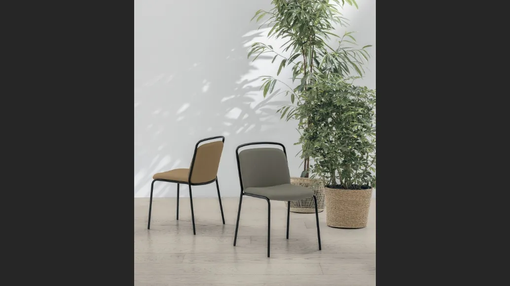 Sedia Yoko di Target Point