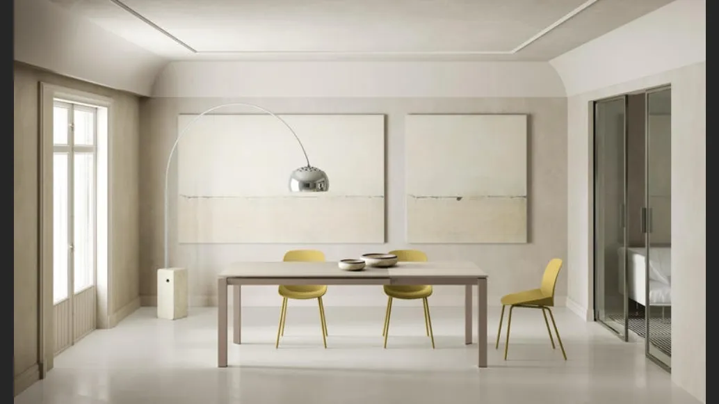 Tavolo Account con top in ceramica di Stones